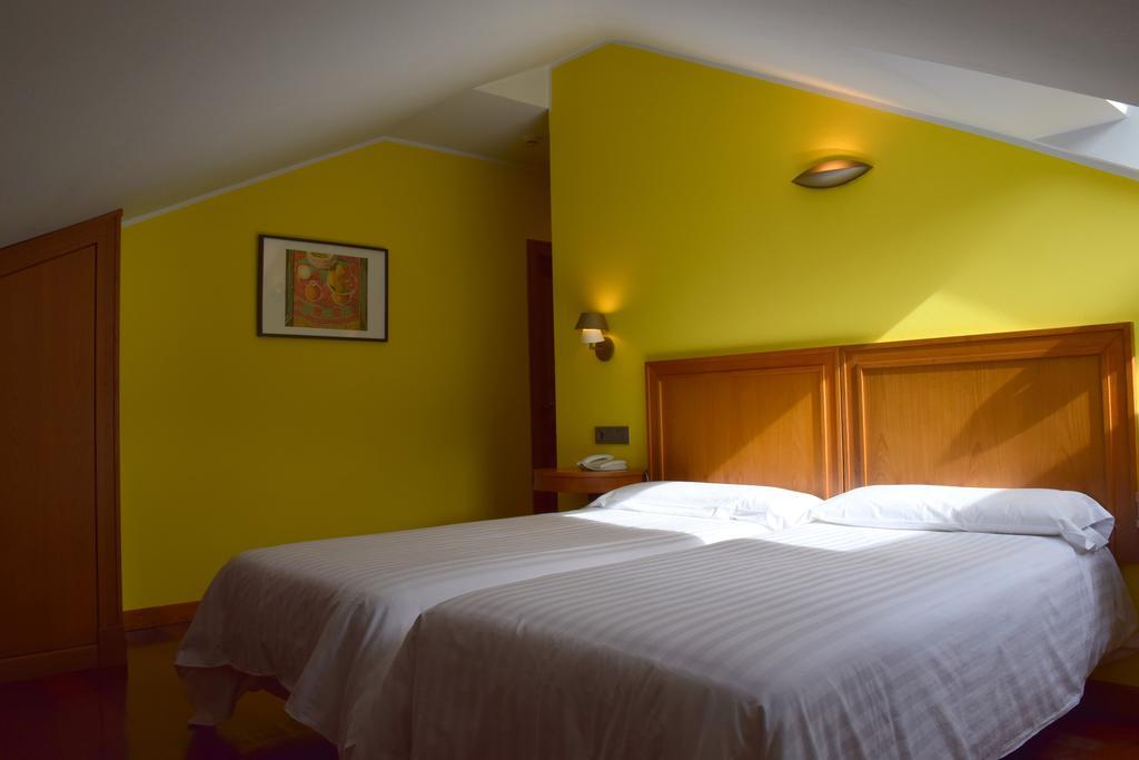 Hotel El Sella Onís Dış mekan fotoğraf