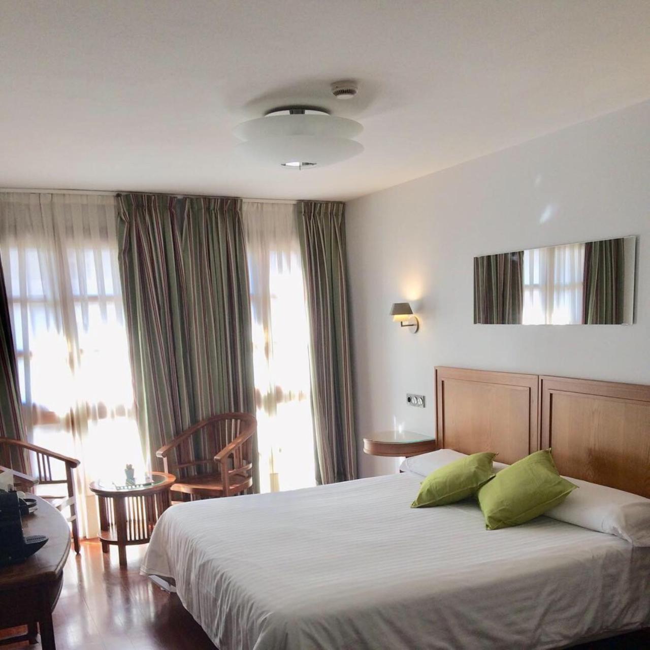 Hotel El Sella Onís Dış mekan fotoğraf