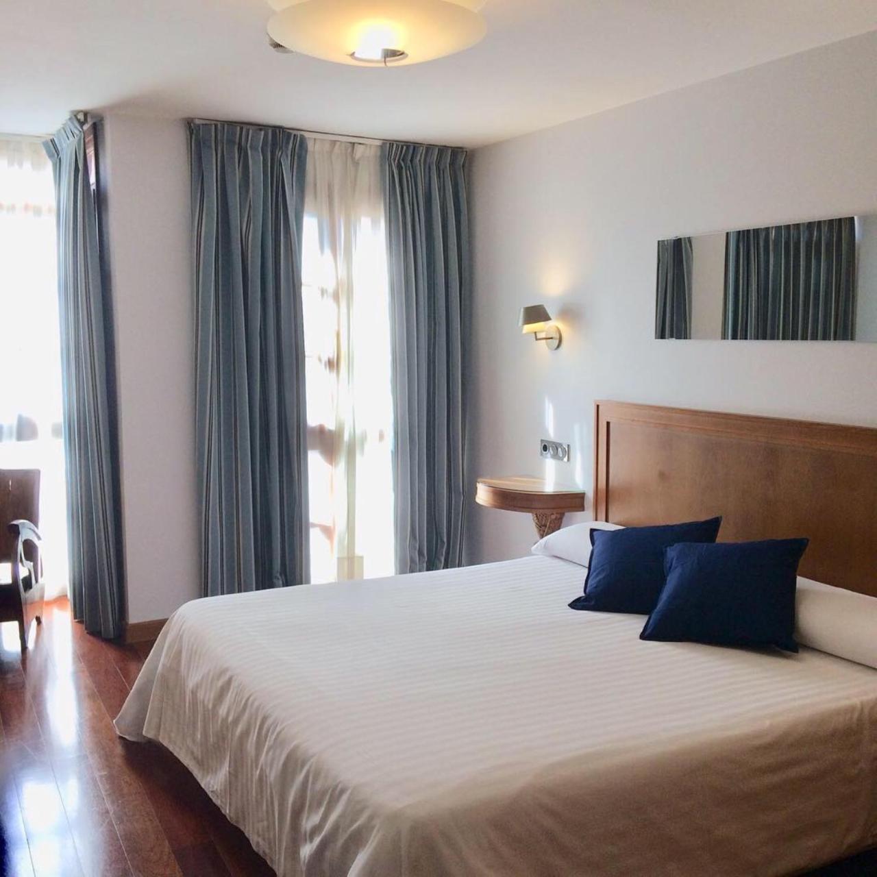 Hotel El Sella Onís Dış mekan fotoğraf
